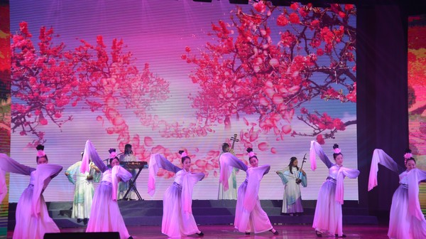 桃花落时茶幽香.JPG